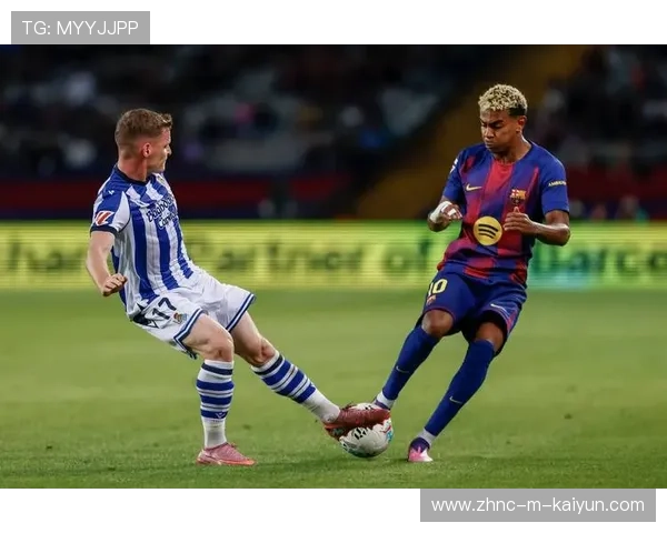 西甲推广全民足球运动，助推青少年健康成长，西甲联赛专用足球